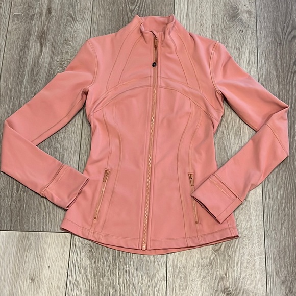 lululemon athletica Tops - Lululemon Define Jacket no longer available color. Size 4
